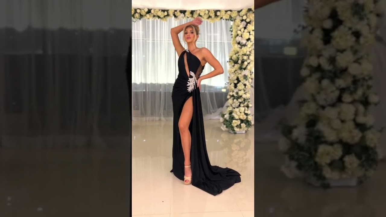 A Show Stopping Moment!🤩