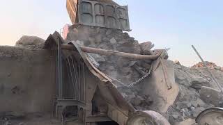 “MASSIVE STONE CRUSHER! Crushing Rocks Like Never Before:The Ultimate Stone Crushing Machine!bigston