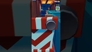 Subway Surfers Luoyang But Angry Birds Are INSANE 😳 #subwaysurfers #sybotv #gaming #shorts