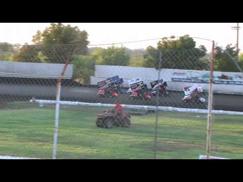 Nicole Mendoza Smoke Jr Cycleland Speedway heat ra...