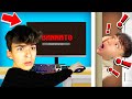 HO SCOPERTO il MIO AMICO a FARE QUESTO di NOTTE in MINECRAFT...