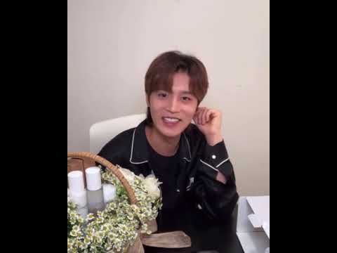 [NCT 태일] 어머니께 꾸중듣는 태일이