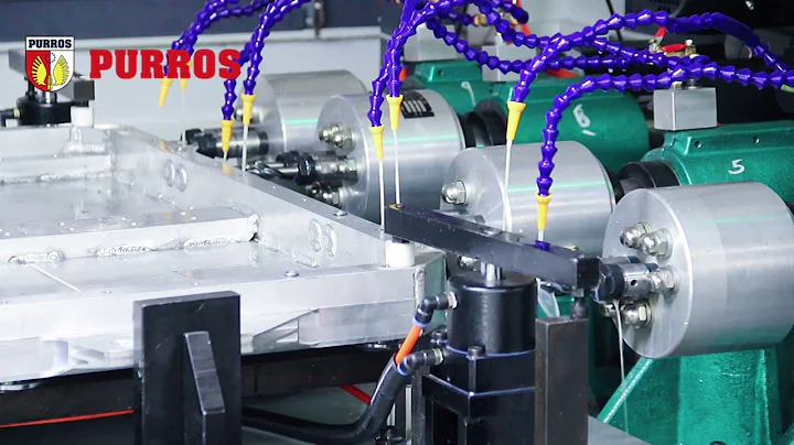 Customization of 4 station 2-spinldes automatic drilling and tapping machine