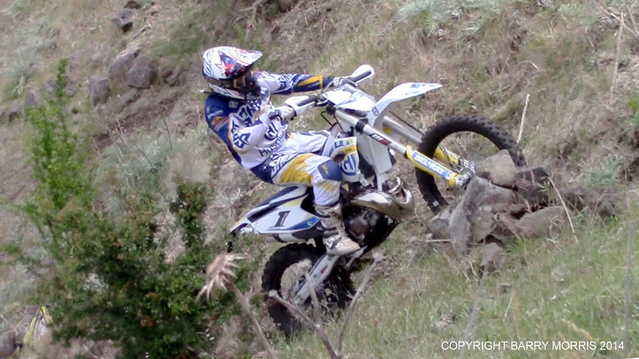 Graham Jarvis v Ben Hemingway: extreme hill climb event!︱Cross Training Enduro