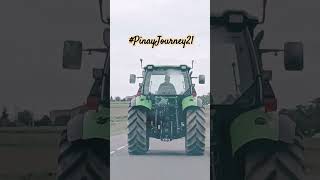 Tracteur 4 Motrice Sur La Route