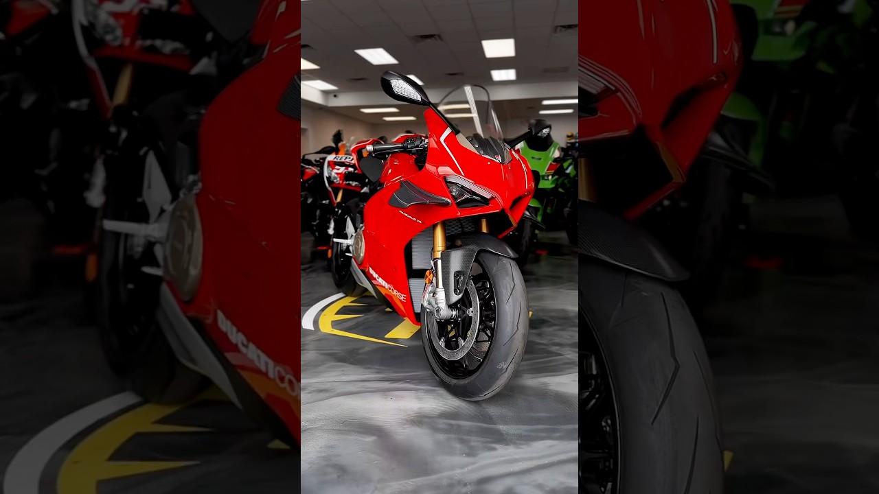 2019 Ducati Panigale V4R with 3 miles🔥 Precision meets prestige 