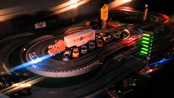 2015 SCX DIGITAL SLOT CAR SET NIGHT RACING