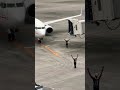 【那覇空港】JTA B737-800スポットイン　#shorts