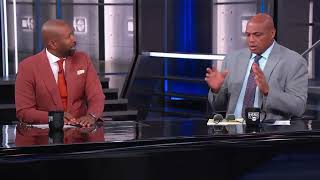 Charles Barkley shows Zion Williamson how to fall to prevent injury for players 😂