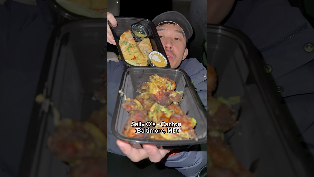 Rating wings at Sally O’s in Baltimore, MD (Canton)