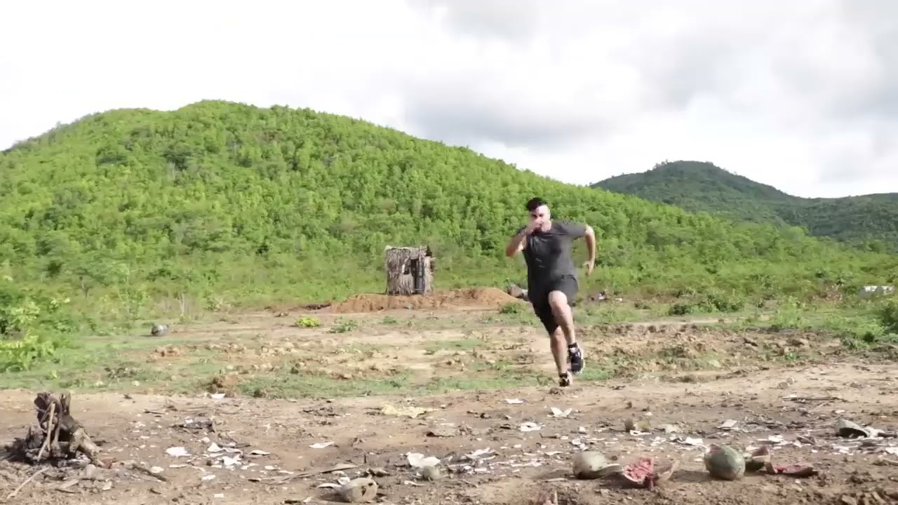 Crazy man running be like... (meme)