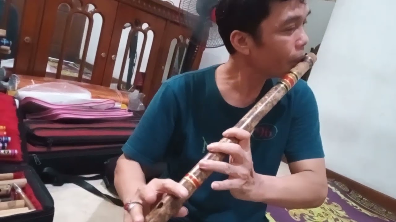 Sahdunya tiupan sang maestro suling nusantara Abah mubarrok ( kang Barok) \