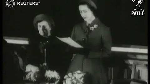 Princess Margaret visits school (1949)