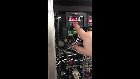 Hot to set up driver parameters. Automatic Pressure Overflow Bottle Filler Model GI 3300