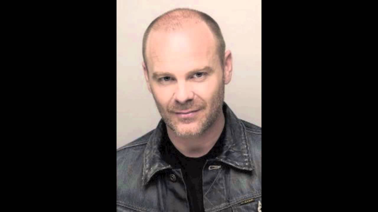 Michael Cram - She's The Man - YouTube
