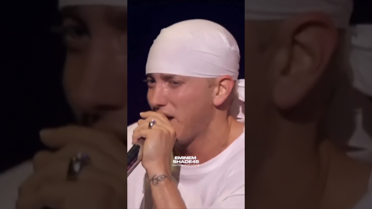 Eminem Soldier Live performance w Proof 