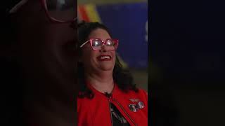 Flight attendant performs CPR to save passenger who flatlined mid-flight Flight attendant performs CPR to save passenger who flatlined mid-flight