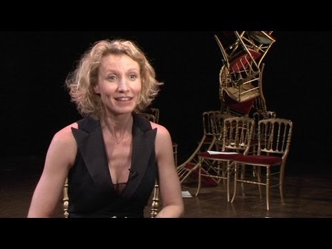 Alexandra Lamy revient seule sur scène, dans "La Vénus au phacochère"
