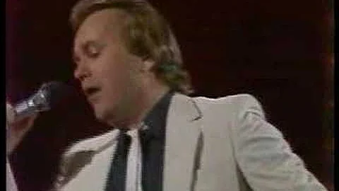 Евгений Мартынов 