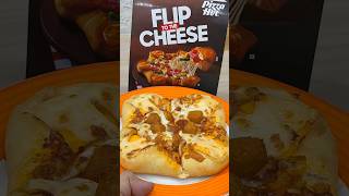 PIZZA HUT ULTIMATE CHEESE CRUST REVIEW | FLIP TO THE CHEESE SCHEZWAN CHICKEN PIZZA TASTE TEST
