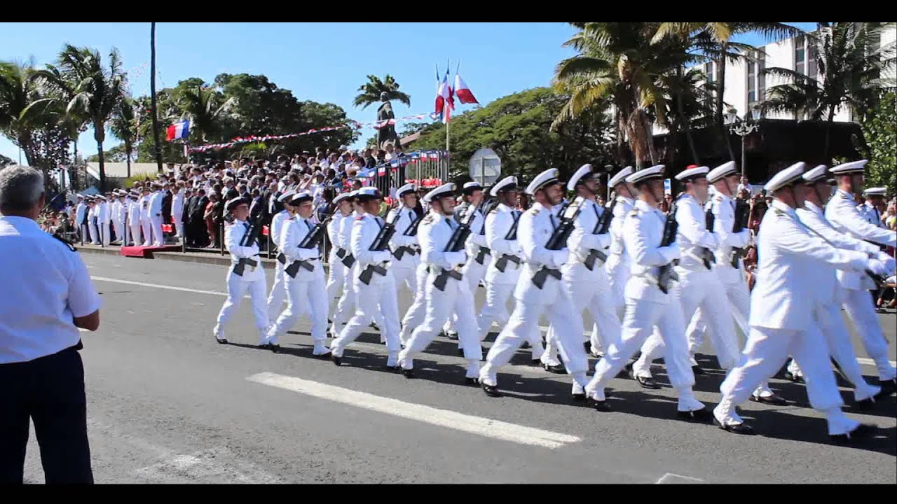 Défilé du 14 juillet 2015 St Denis de la Réunion YouTube