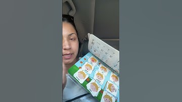 This toddler busy book also makes a great screen free activity! #toddlerbusybook #busybook