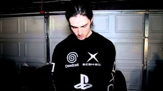 Celebrity Bones ~ CtrlAltDelete Net Worth