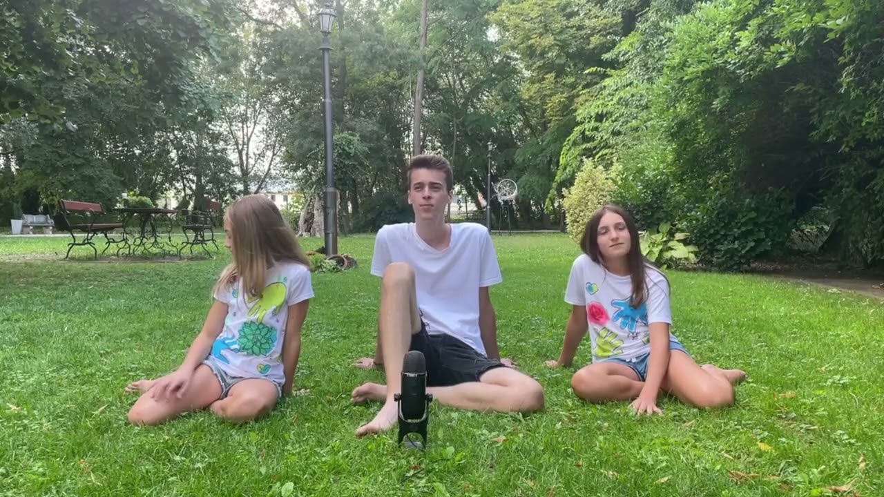 Faragó Ádám a dabasi Drámázni ér csoportok vezetője, Gazsik Linda és Vácz Lili közös feldolgozása.