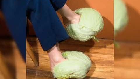 cursed images but they have the fnaf ambience noises in the background.