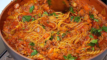 Simple One Pan Spaghetti & Meat Sauce Recipe Anyone can cook!
