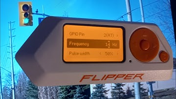 Flipper Zero Controlling Traffic Lights
