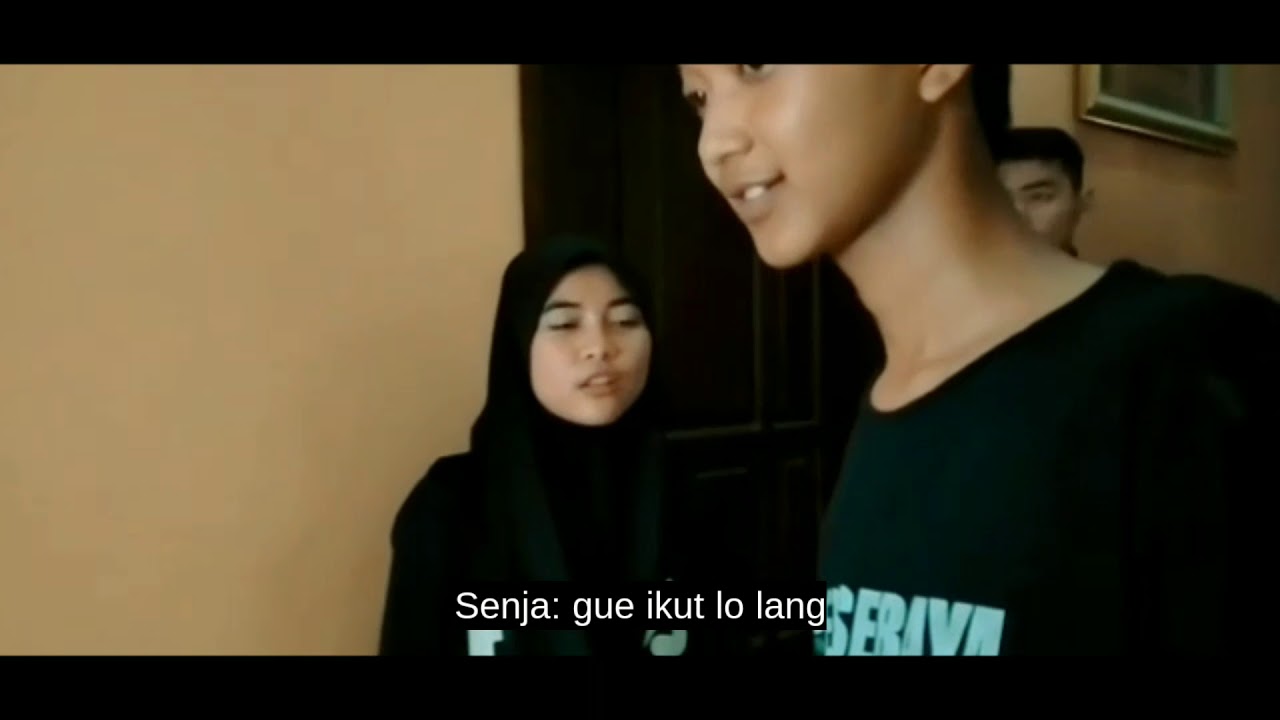 SHORT MOVIE || SENJA DI LANGIT YANG BIRU - YouTube