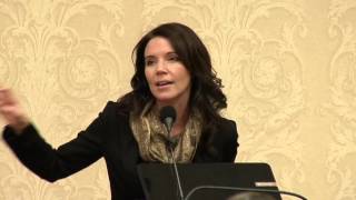 Suzie Graham speaks at the Akron Press Club