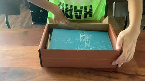 Kiwico:  Tinker Crate Walking Robot Unboxing (Subscription Boxes)