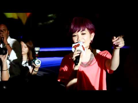 梁靜茹- 会呼吸的痛 (LIVE)