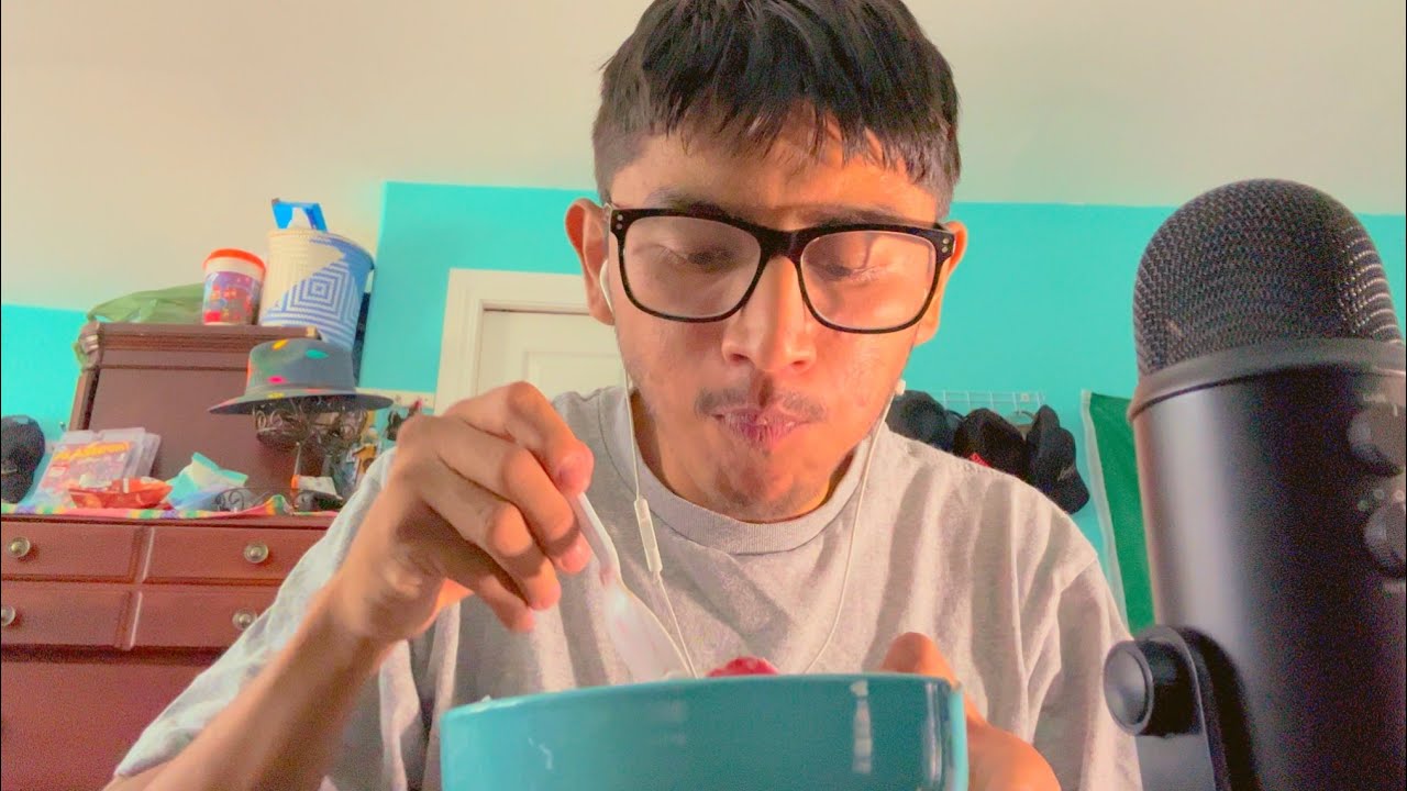 ASMR 😴💤 EATING OATMEAL 🥣 YouTube