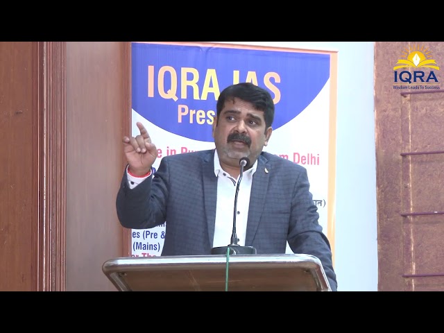 Avadh ojha sir @ IQRA IAS seminar at Pune class=