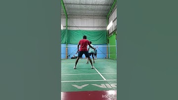 How to return service in badminton doubles game #badminton #badmintonlovers #youtube #youtubeshorts