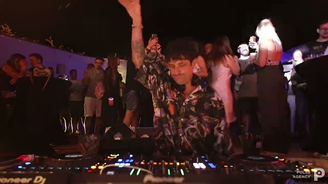 Marko Nastić - PULSEcastle Vurberk 2025 Live House DJ music set adlı videoyu YouTube'da izle Marko Nastić - PULSEcastle Vurberk 2025 Live House DJ music set adlı videoyu YouTube'da izle