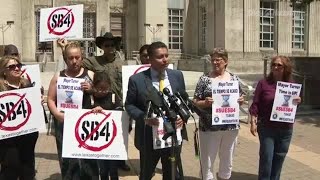 Celebrity Community leaders, families demand Mayor Turner sue Texas over SB4 Profile