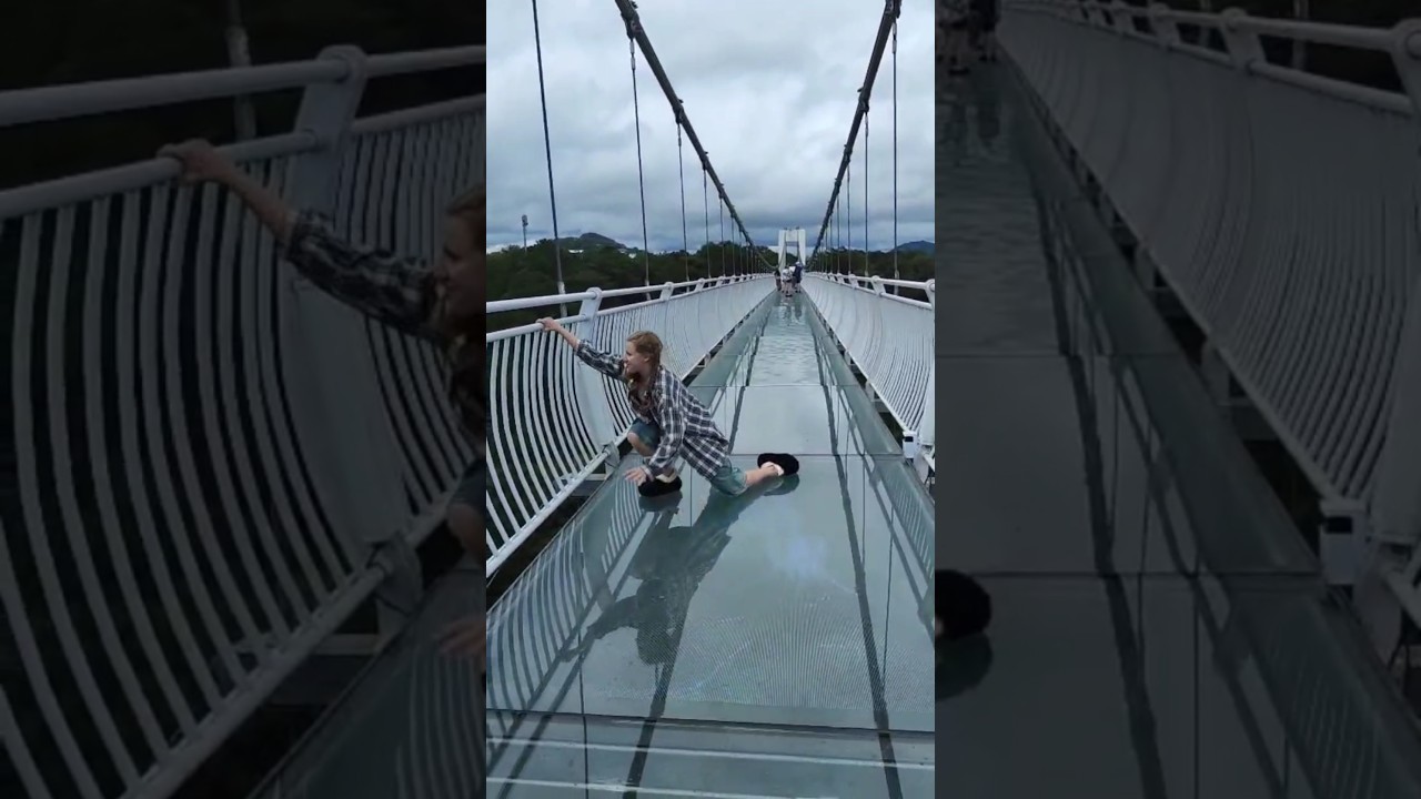 УПАЛА С МОСТА !? 😱 