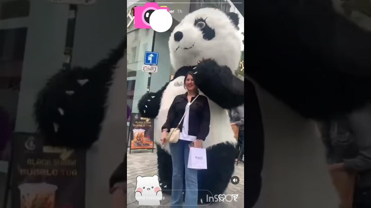 Absa Komal , Dawn News 