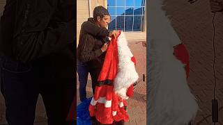 3 Metrlik Şaxta Baba Paltarı Necə Geyilir ? 3 Metrlik Şaxta Baba Paltarının Geyim Forması