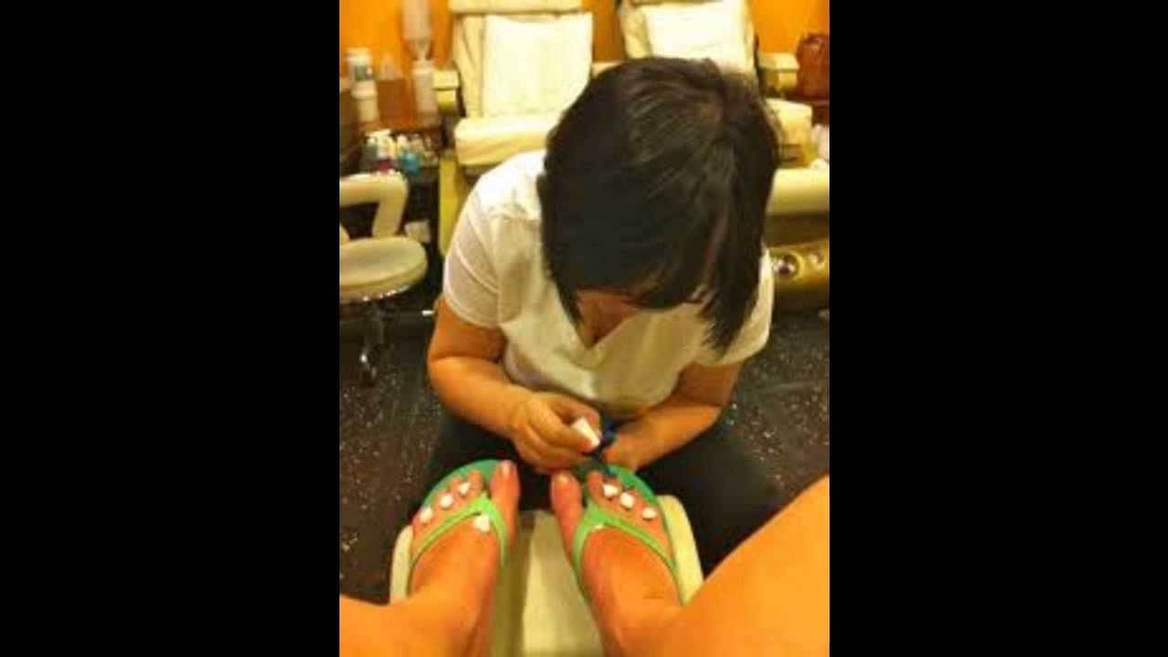 Go Sioux Falls Deals.  Save money and promote your business!