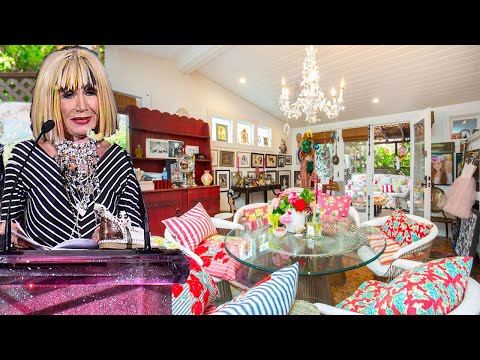 Videó: Betsey Johnson Net Worth