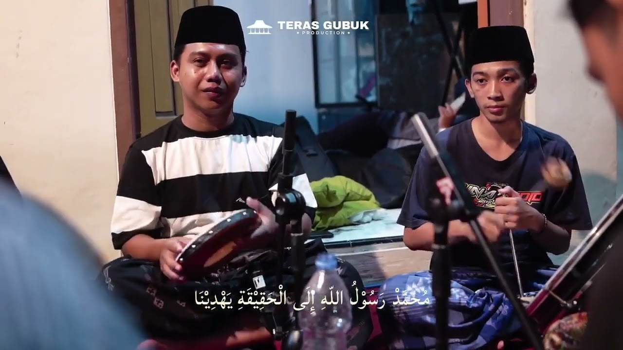 Teras Gubuk - Mundzu An Thola'al Badru