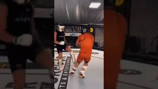Conor McGregor 🇨🇮 sparring 👊👊👊