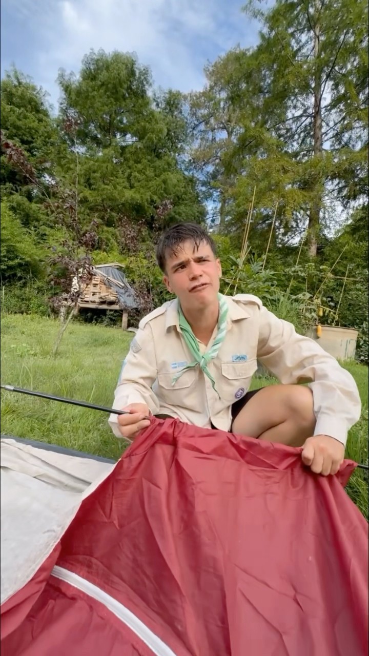 el tipico amigo scout