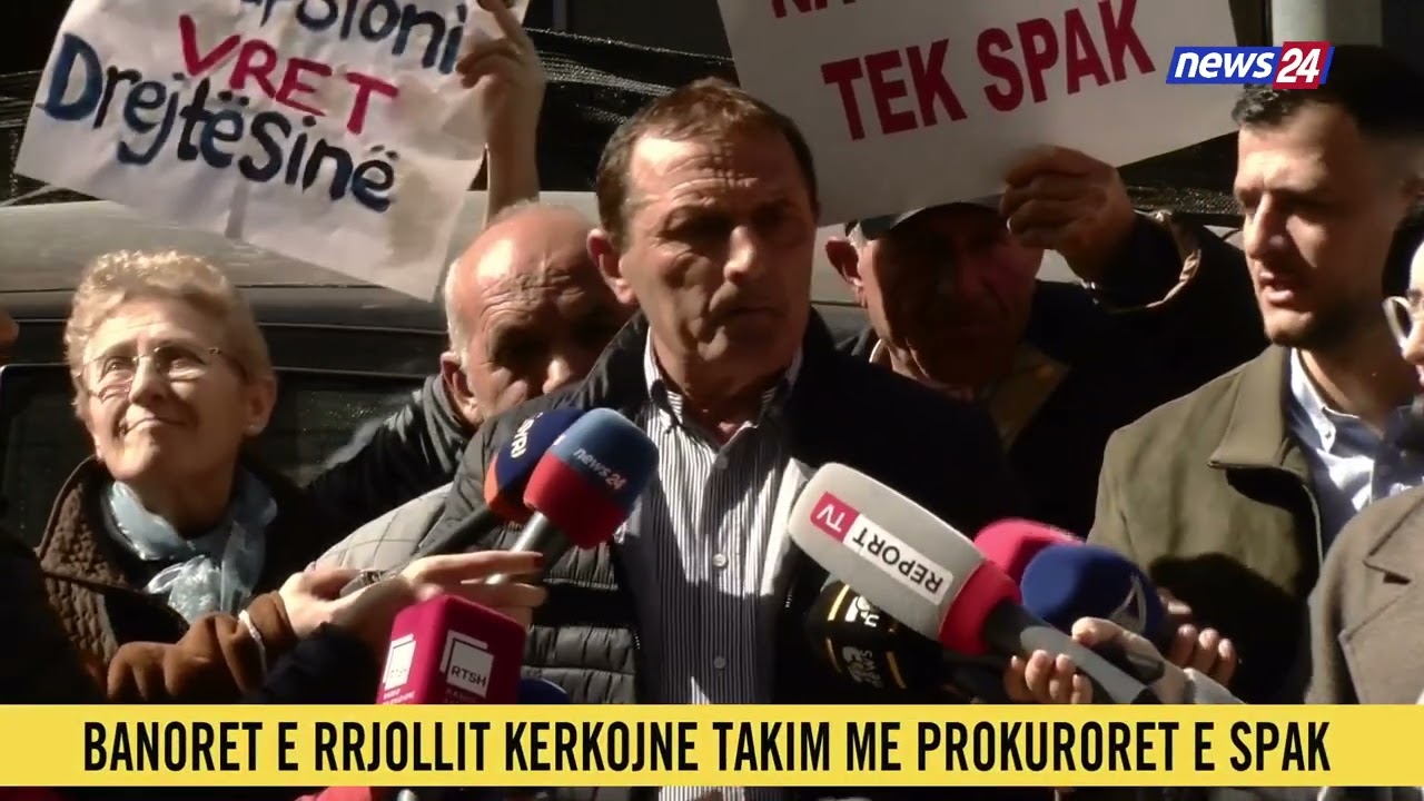 Banorët e Rrjollit protestë para SPAK, godasin me vezë godinën