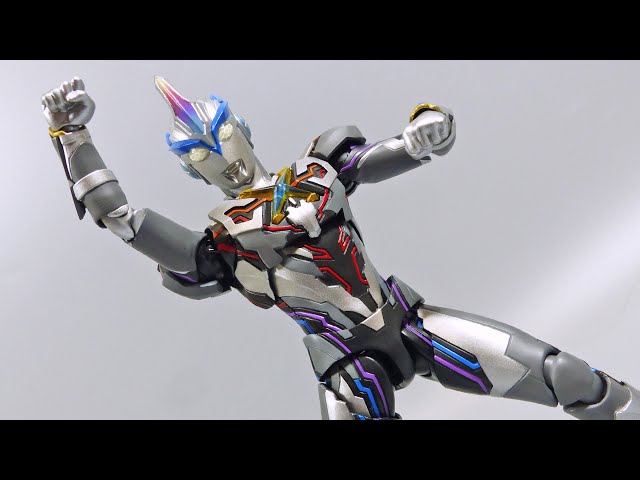 フィギュアーツ ウルトラマンエクシードX 30-JY0522-08 maxresdefault.jpg